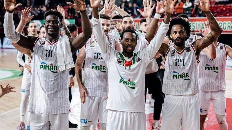 Pınar Karşıyaka yeniden havaya girdi