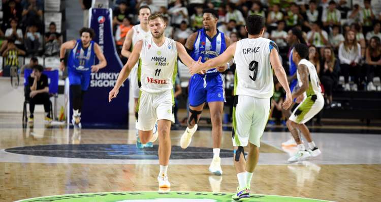 Manisa BŞB, Normal Sezon Biletini Kaptı