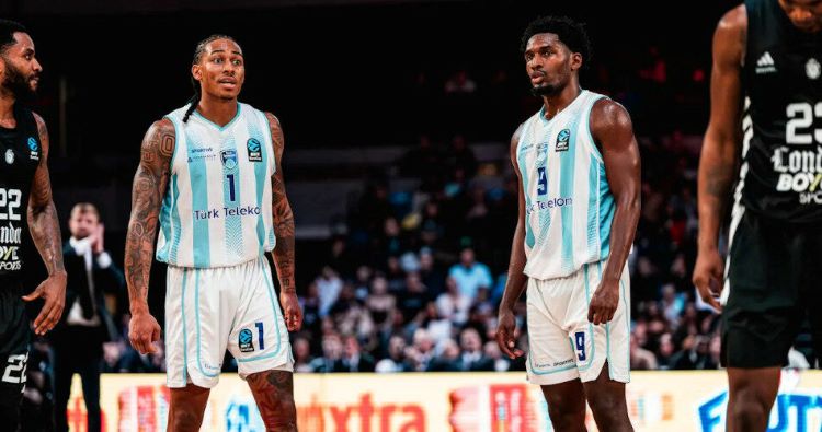 Türk Telekom Evinde Panionios’u Darmadağın Etti