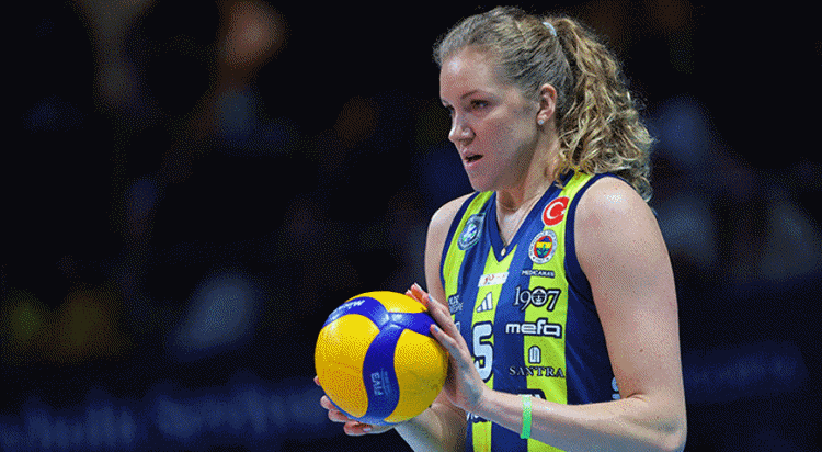 Agnieszka Korneluk Profesyonel Kariyerine Nokta Koydu